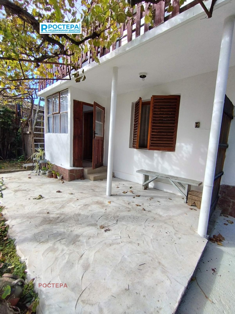 Продава ВИЛА, гр. Търговище, Вилна зона, снимка 5 - Вили - 52129304