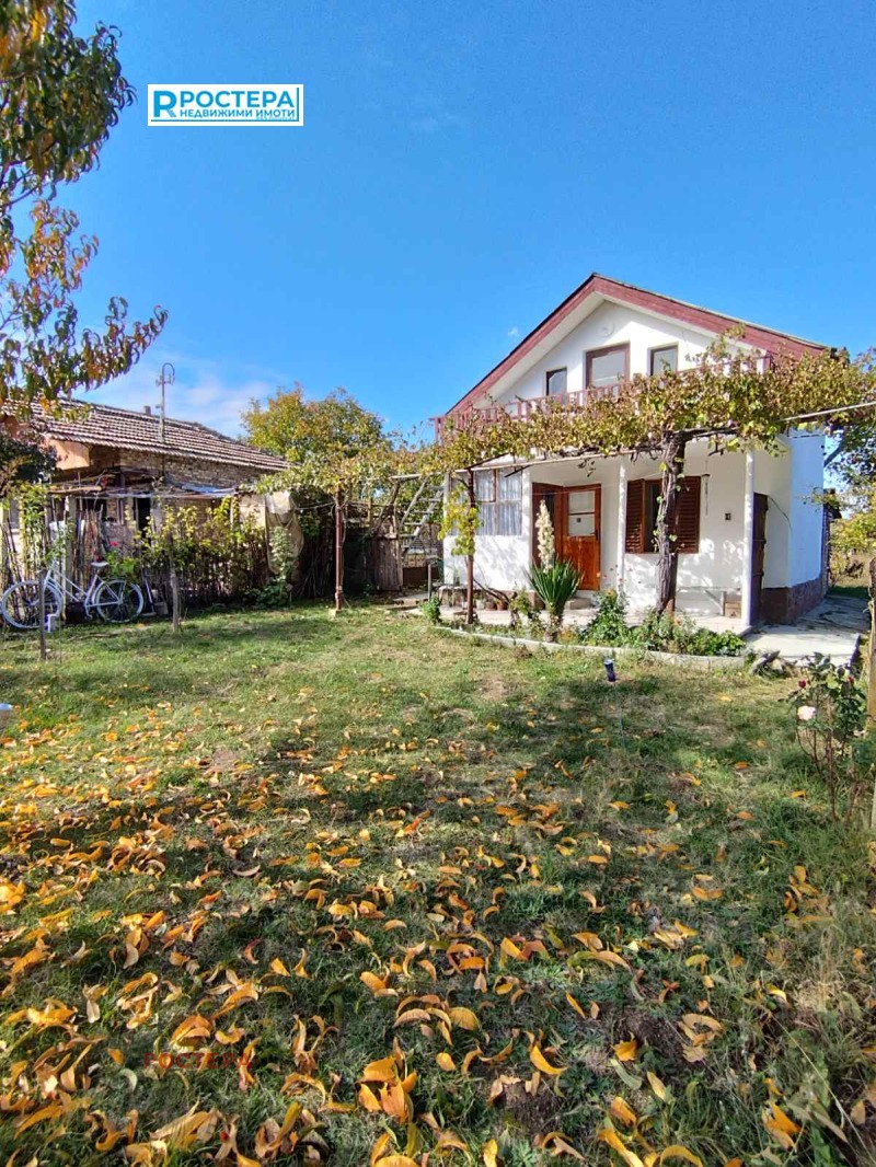 Продава ВИЛА, гр. Търговище, Вилна зона, снимка 3 - Вили - 52129304