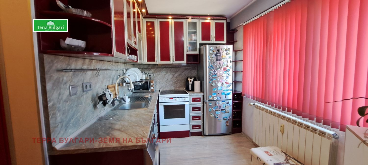Продава 2-СТАЕН, гр. Перник, Хумни дол, снимка 9 - Апартаменти - 55317335