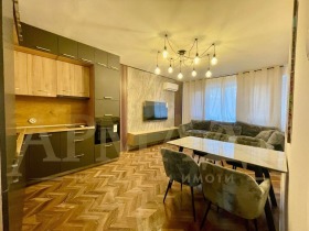 2 soverom Hristo Smirnenski, Plovdiv