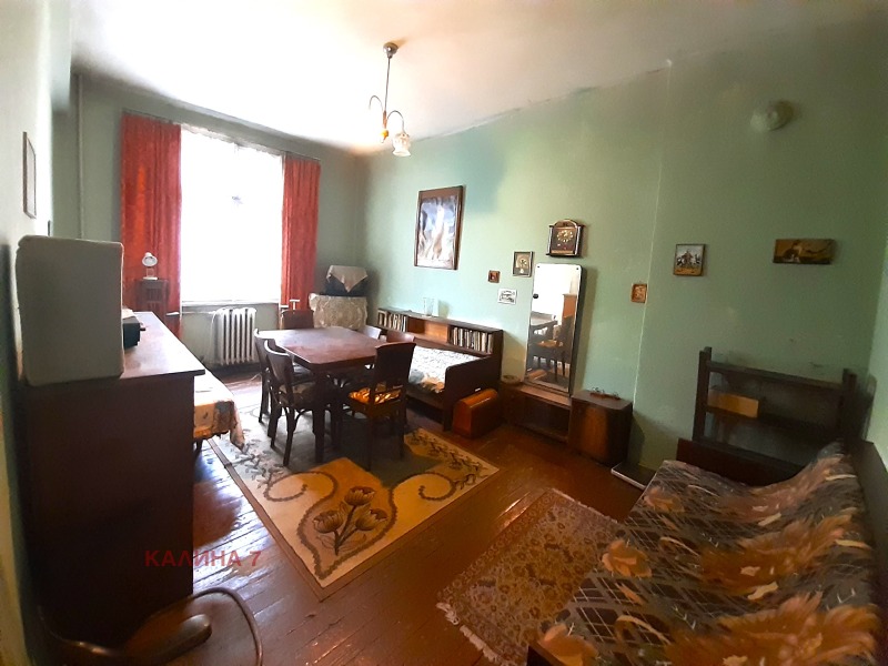 Продава 2-СТАЕН, гр. София, Център, снимка 2 - Апартаменти - 53571282