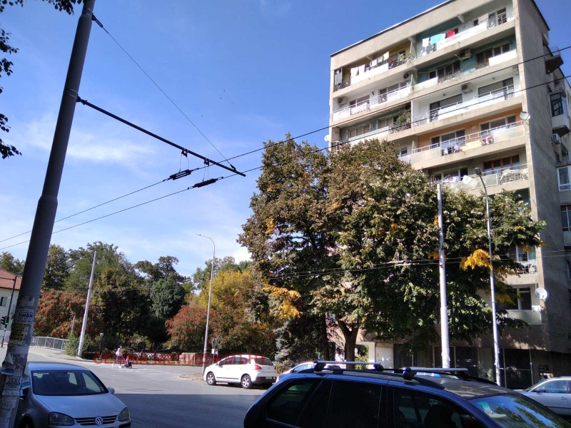 Na prodej  2 ložnice Pleven , Idealen centar , 115 m2 | 61577684 - obraz [12]