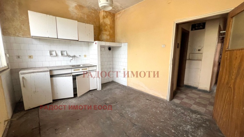 Na prodej  3+ ložnice oblast Stará Zagora , Čirpan , 130 m2 | 95806011 - obraz [10]