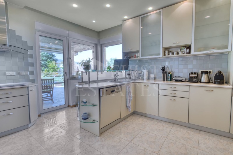 Продава КЪЩА, гр. София, Горна баня, снимка 5 - Къщи - 52034906