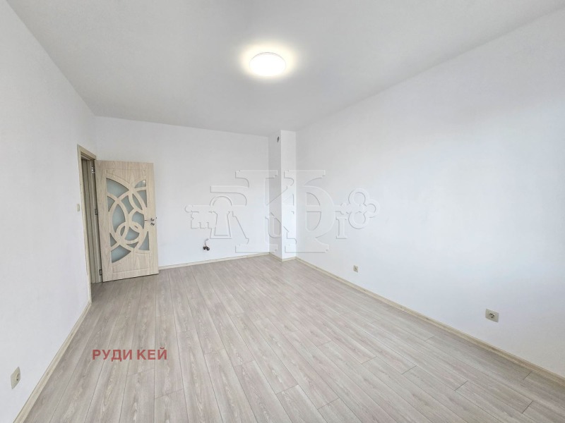 For Sale  1 bedroom Varna , Mladost 1 , 43 sq.m | 49768886 - image [2]