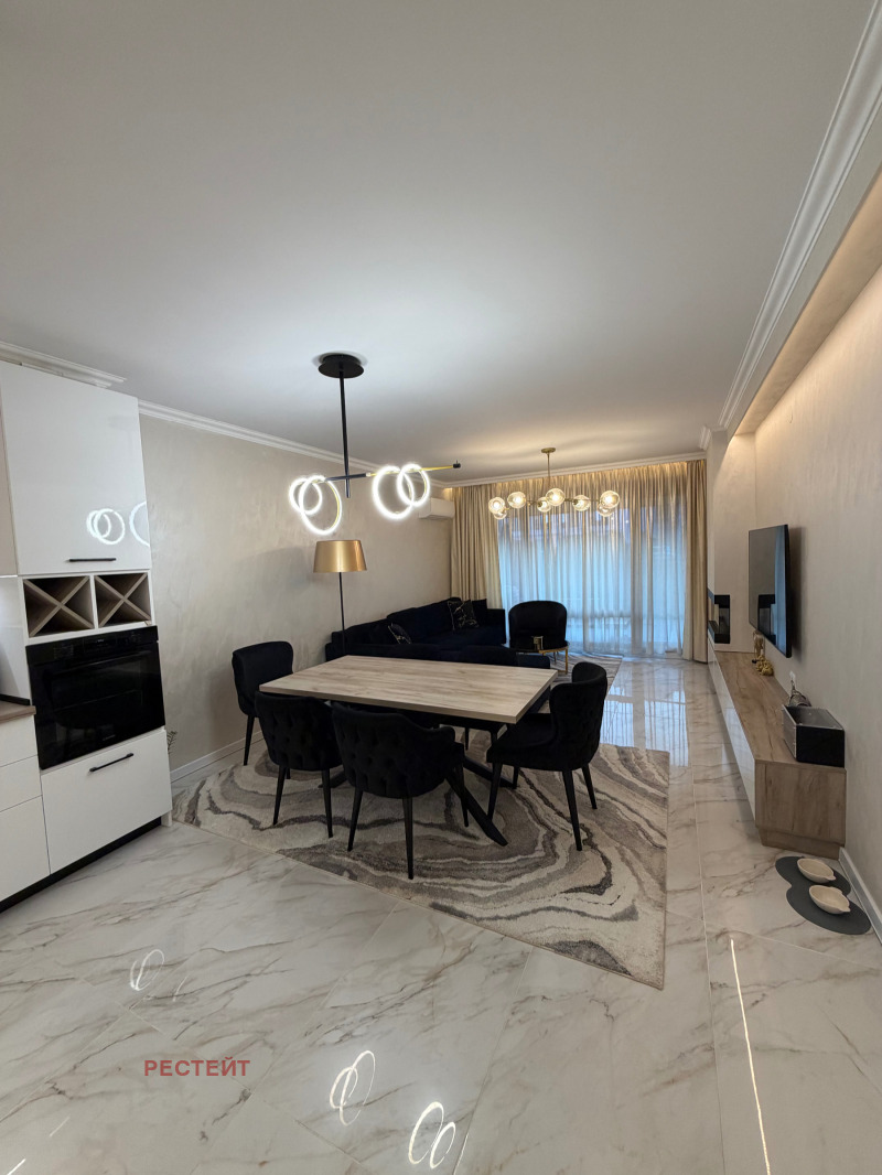 Продава 3-СТАЕН, гр. София, Малинова долина