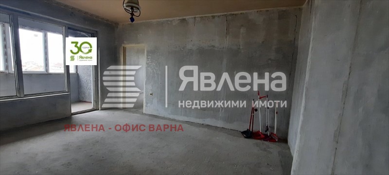 Продава 4-СТАЕН, гр. Варна, Автогара, снимка 2 - Апартаменти - 54796431