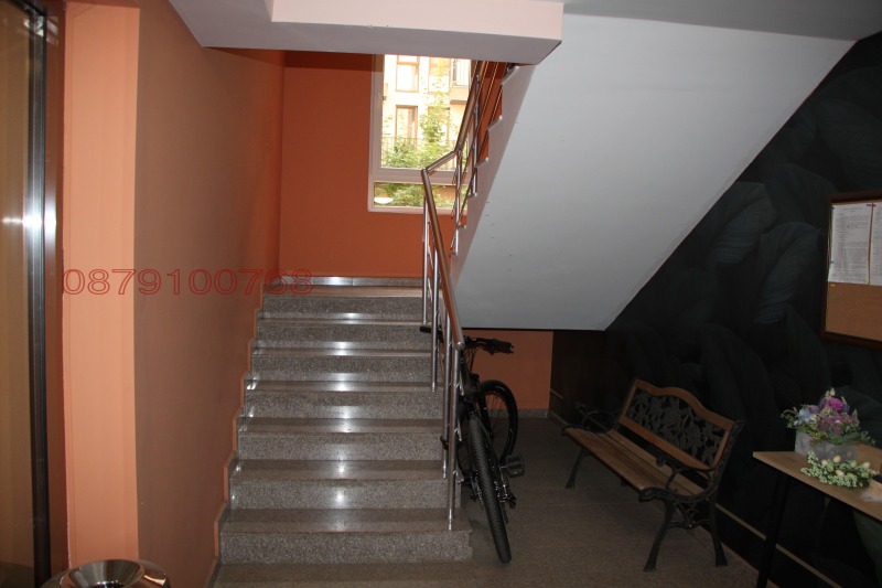 À venda  Mais de 3 quartos Sofia , NPZ Hadji Dimitar , 234 m² | 71723580 - imagem [2]