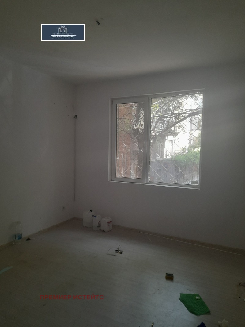 Te koop  2 slaapkamers Sofia , Tsentar , 90 m² | 74764623 - afbeelding [4]