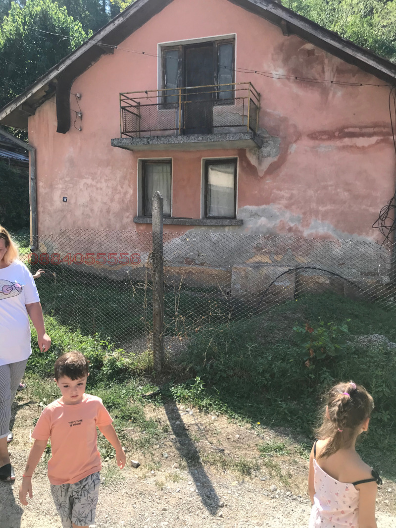 Продава КЪЩА, с. Згориград, област Враца