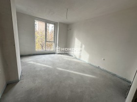 3-стаен град Пловдив, Център 4
