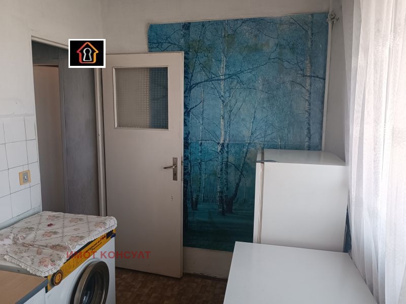 Продава 2-СТАЕН, гр. Враца, Дъбника, снимка 2 - Апартаменти - 55331422