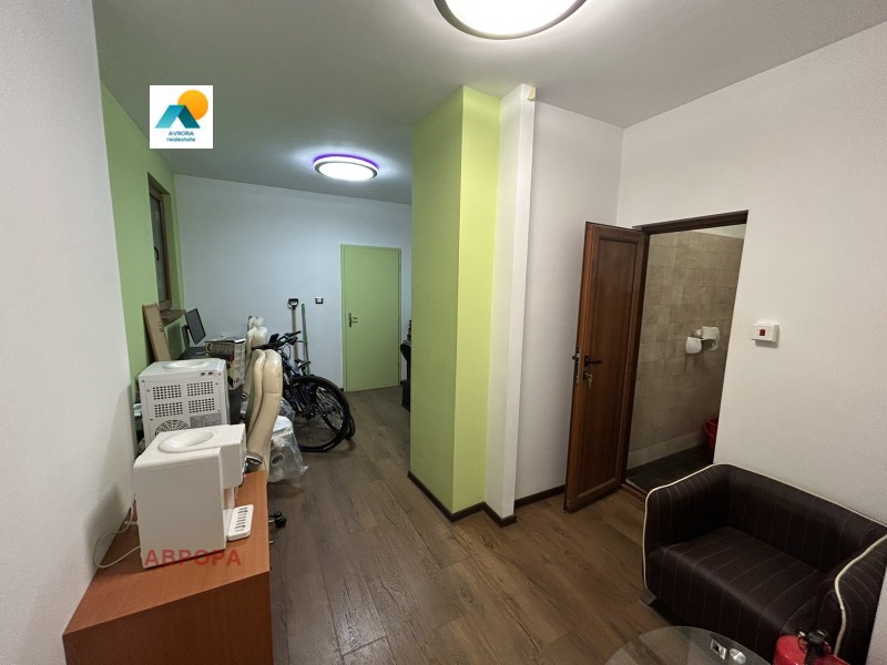 Till salu  Kontor Sofia , Centar , 55 kvm | 26625560 - bild [4]