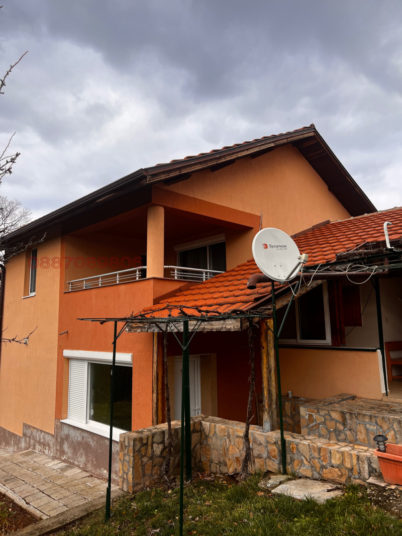 Продава КЪЩА, с. Бальовци, област София област