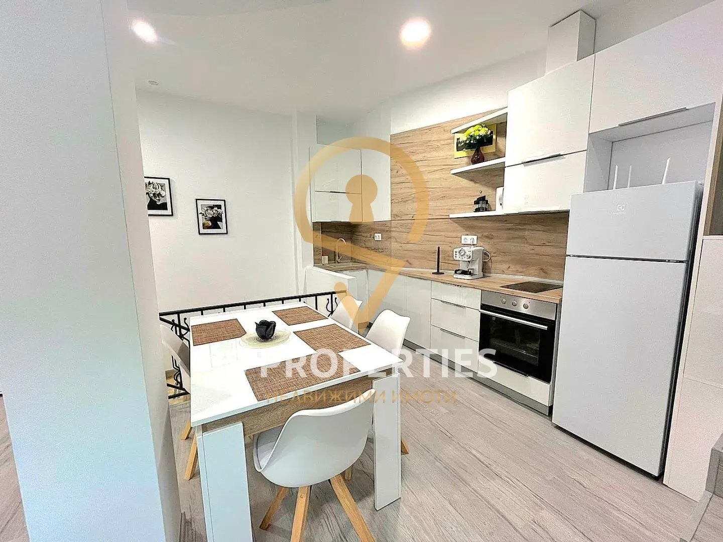 Продава 2-СТАЕН, гр. Варна, Бриз, снимка 4 - Апартаменти - 56678476