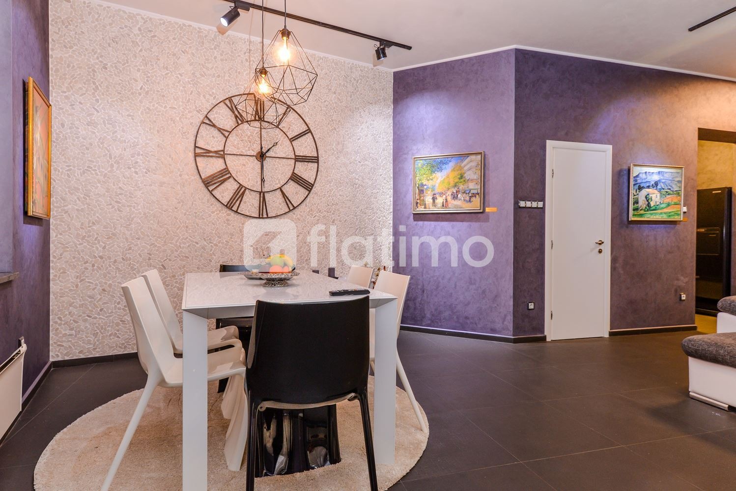 Продава 3-СТАЕН, гр. София, Център, снимка 2 - Апартаменти - 53692776