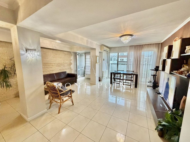 Till salu  2 sovrum Plovdiv , Centar , 99 kvm | 33236986 - bild [2]