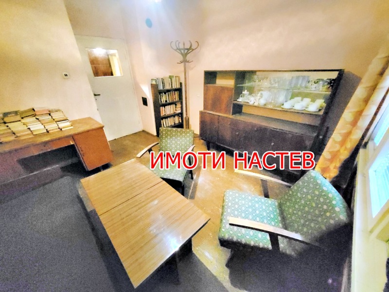 Продава 3-СТАЕН, гр. Шумен, Куршун чешма, снимка 6 - Апартаменти - 52873746