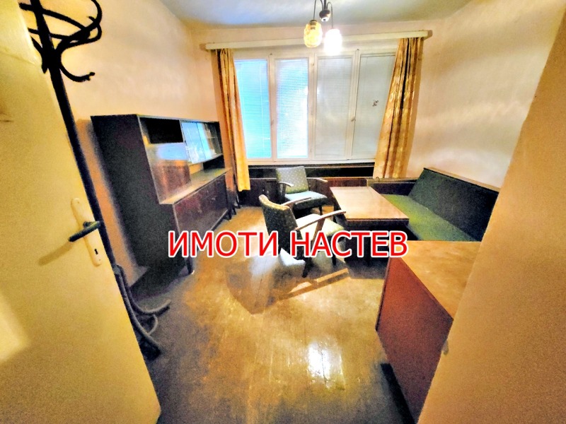 Продава 3-СТАЕН, гр. Шумен, Куршун чешма, снимка 5 - Апартаменти - 52873746