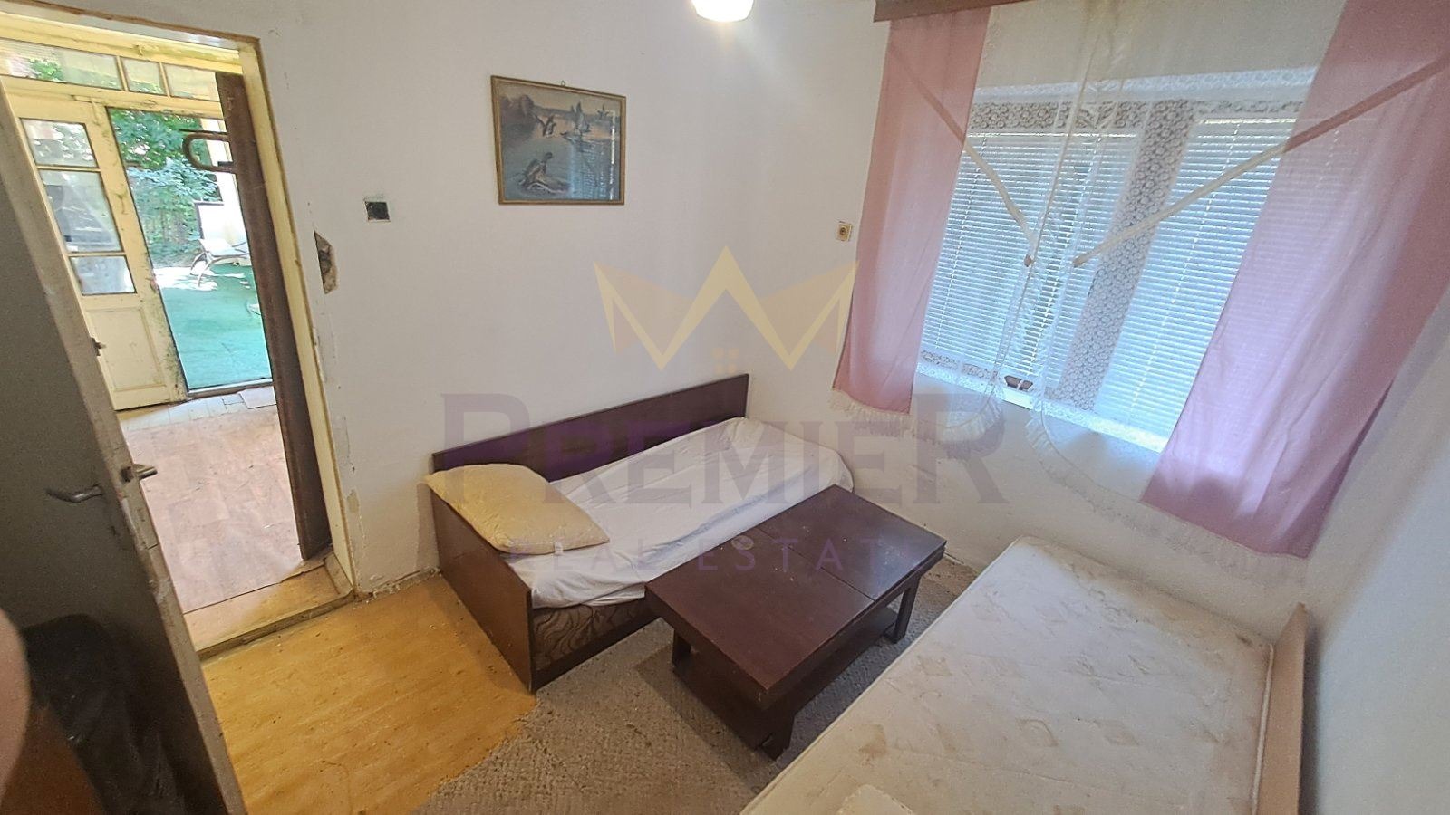 Продава КЪЩА, с. Млада гвардия, област Варна, снимка 10 - Къщи - 55350477