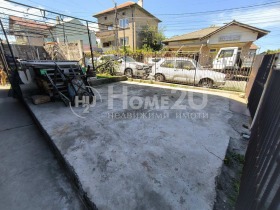 Piano della casa Mogiliche, Pernik 8