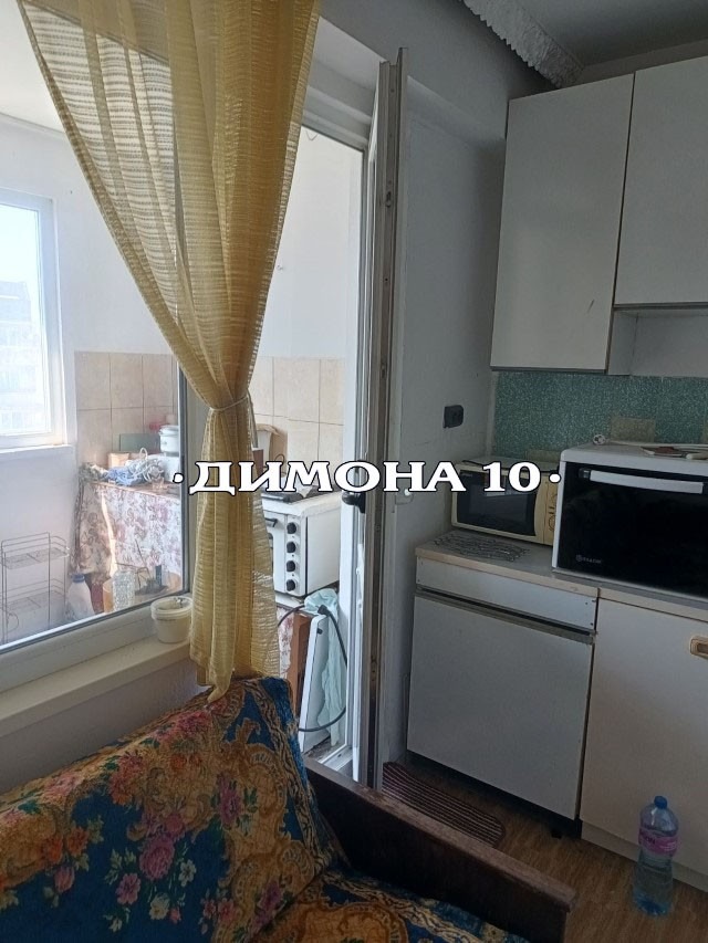 In vendita  Studio Ruse , Charodejka - Sever , 42 mq | 76043320