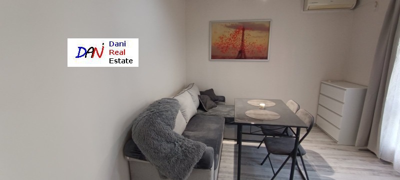 À venda  Estúdio Varna , Levski 1 , 37 m² | 13152627