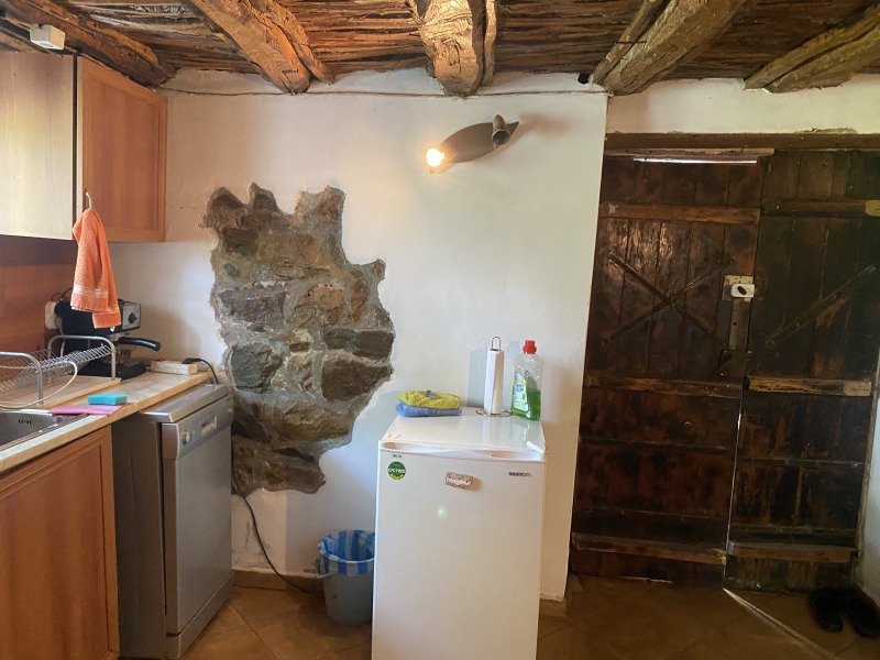 Till salu  Hus region Veliko Tarnovo , Ravnovo , 150 kvm | 24569210 - bild [8]