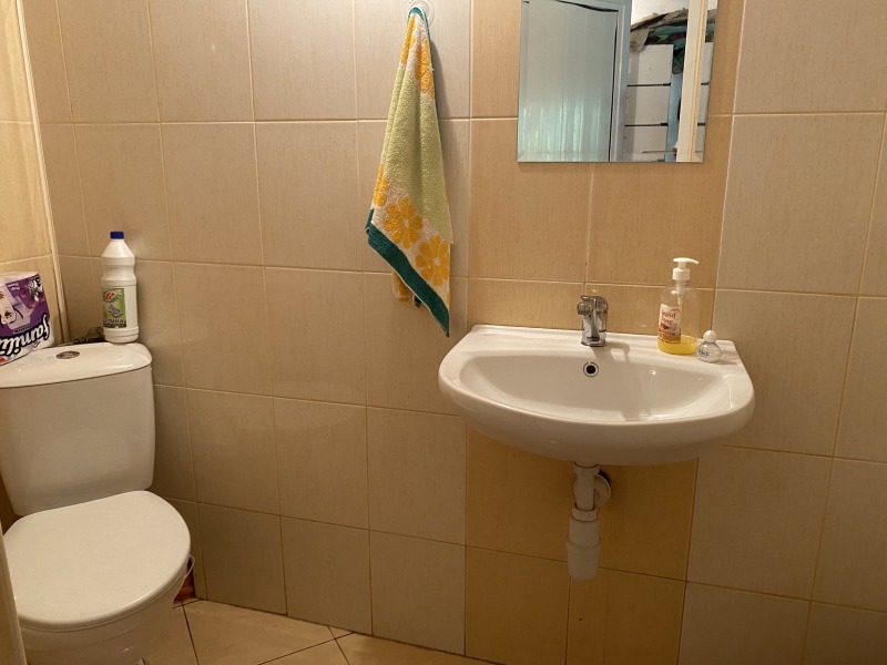 Till salu  Hus region Veliko Tarnovo , Ravnovo , 150 kvm | 24569210 - bild [12]