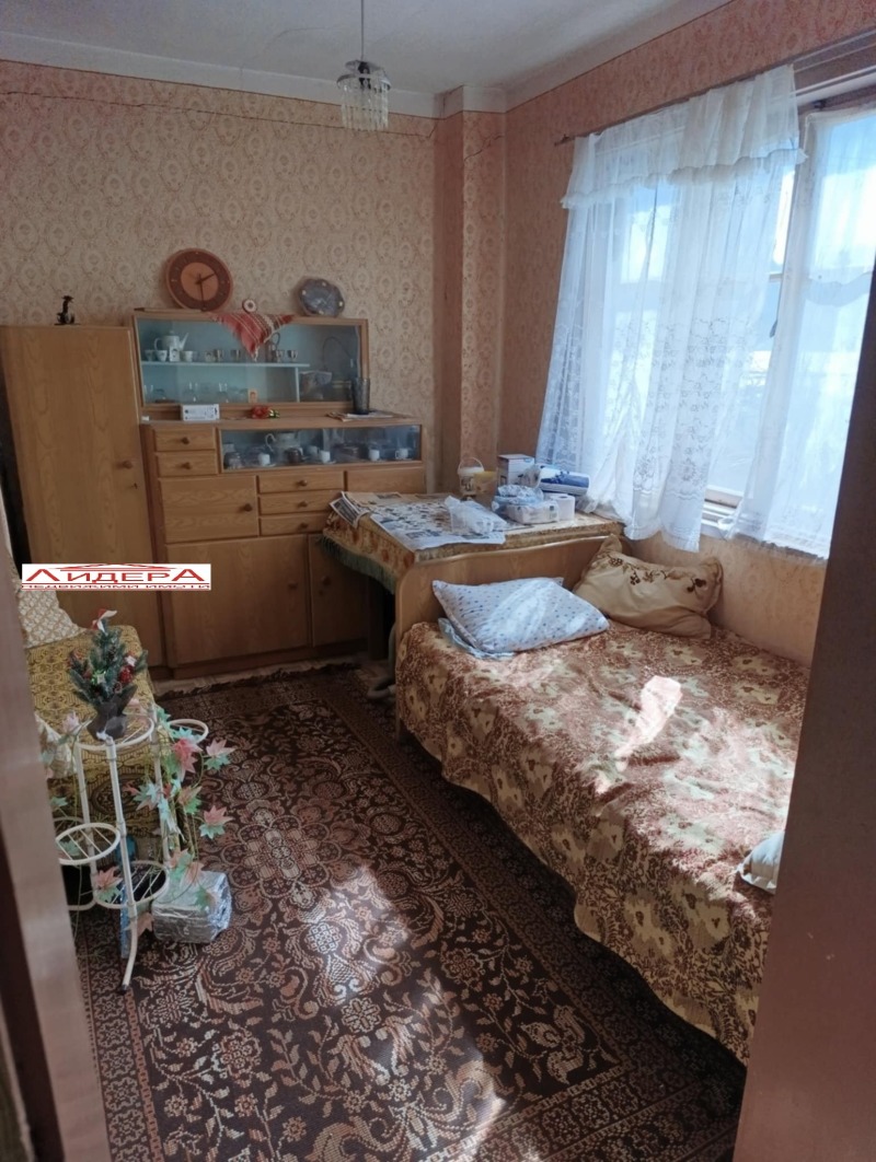 Продава КЪЩА, с. Куртово Конаре, област Пловдив, снимка 2 - Къщи - 49298040