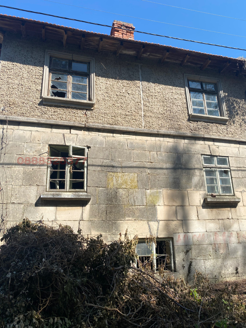 Продава КЪЩА, с. Божичен, област Русе