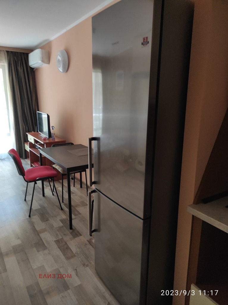 Te koop  Studio Varna , k.k. Sv.Sv. Konstantin i Elena , 40 m² | 74957175 - afbeelding [3]