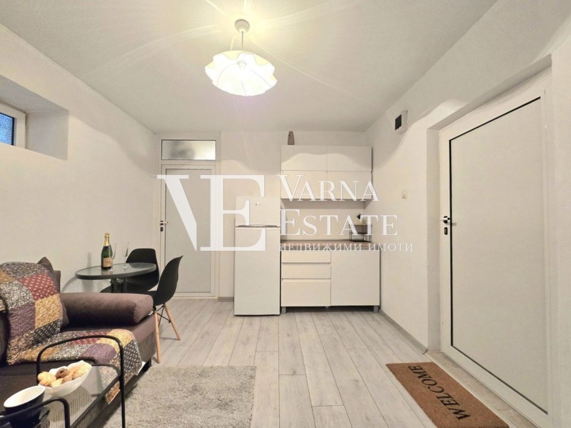 Продава 1-СТАЕН, гр. Варна, Фестивален комплекс, снимка 2 - Апартаменти - 53044294