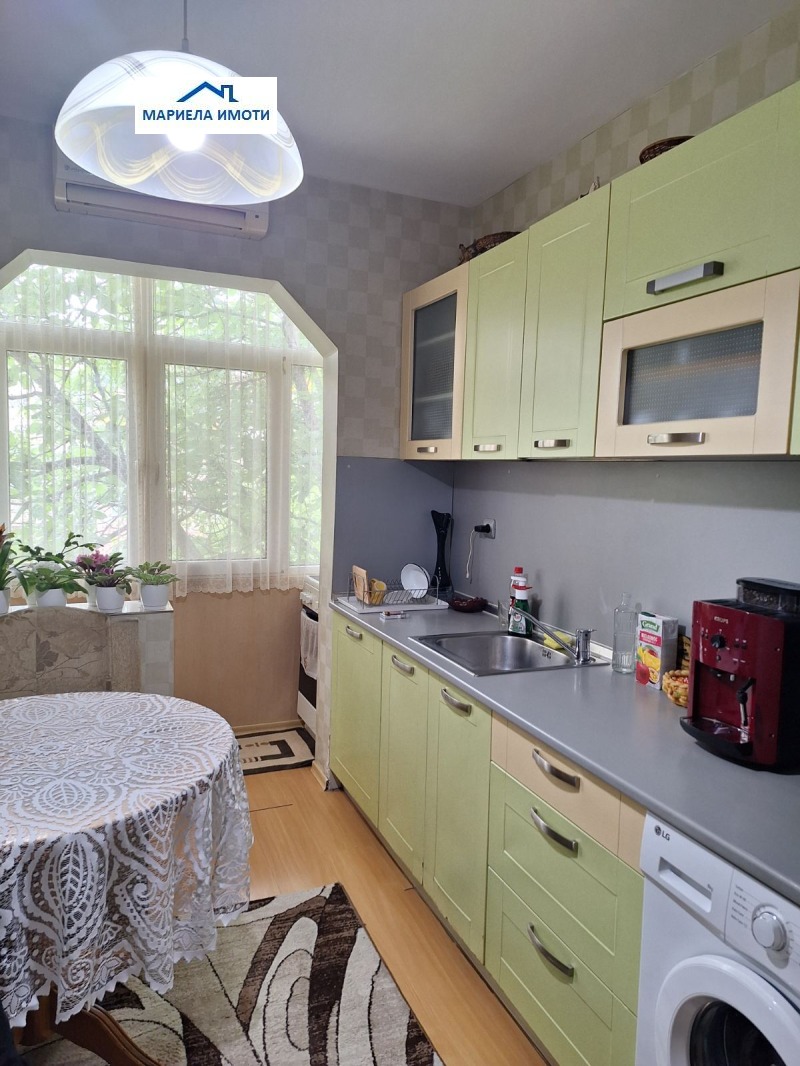 In vendita  2 camere da letto Plovdiv , Izgrev , 80 mq | 49031967 - Immagine [4]