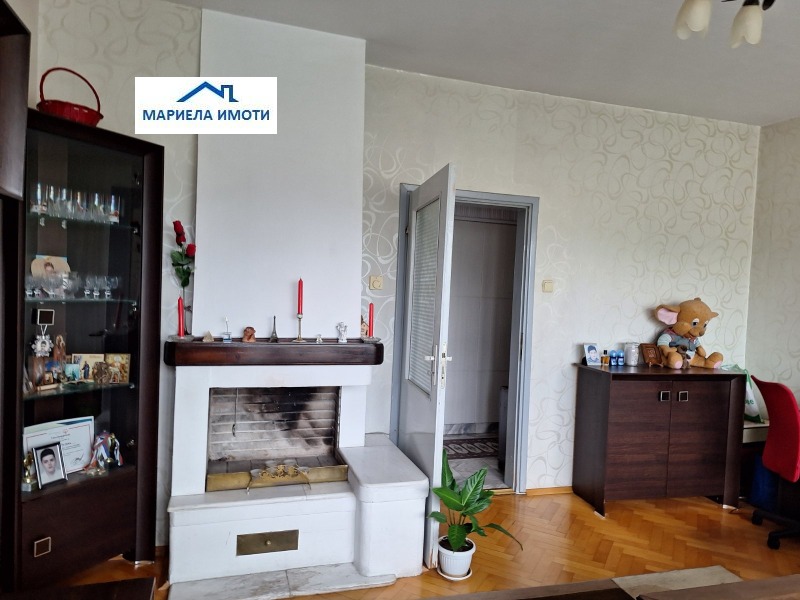 In vendita  2 camere da letto Plovdiv , Izgrev , 80 mq | 49031967 - Immagine [2]