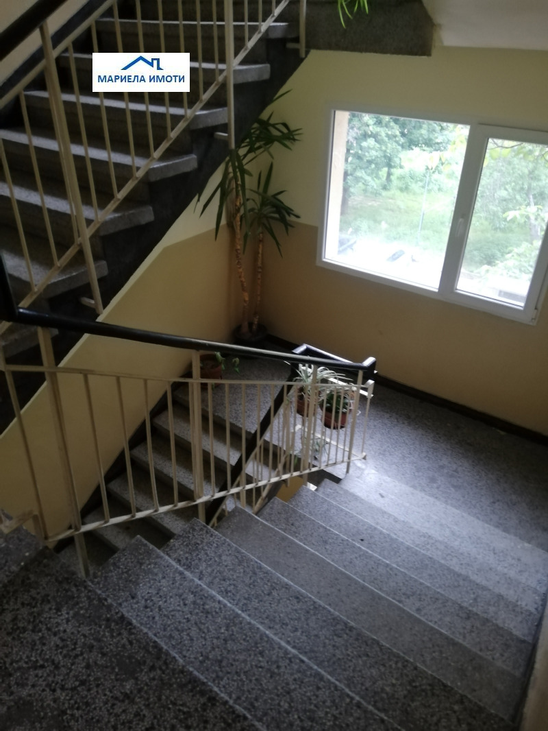 In vendita  2 camere da letto Plovdiv , Izgrev , 80 mq | 49031967 - Immagine [12]