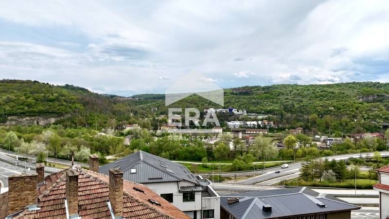 Продава 3-СТАЕН, гр. Велико Търново, Център, снимка 2 - Апартаменти - 54254534