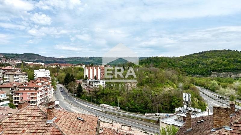 Продава 3-СТАЕН, гр. Велико Търново, Център, снимка 2 - Апартаменти - 54254534