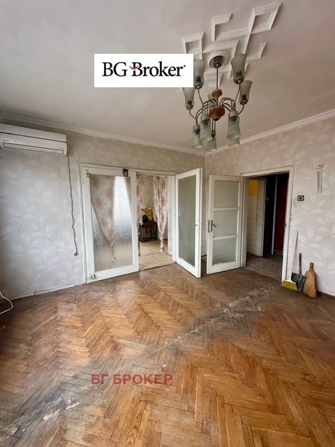 Продава 4-СТАЕН, гр. Бургас, Център, снимка 4 - Апартаменти - 53901406