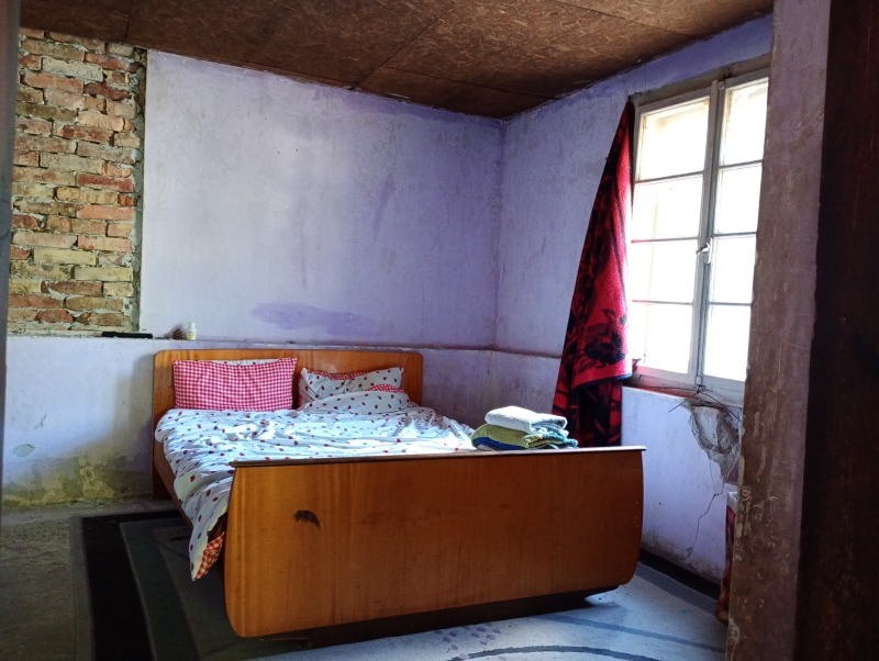 Продава КЪЩА, гр. Плевен, 9-ти квартал, снимка 11 - Къщи - 52132960