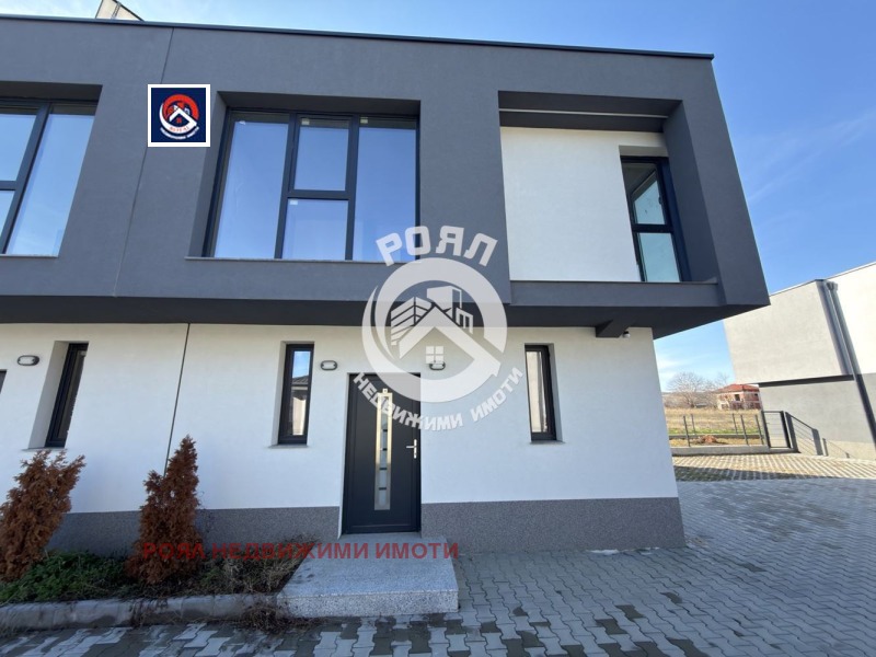 Продава КЪЩА, с. Първенец, област Пловдив