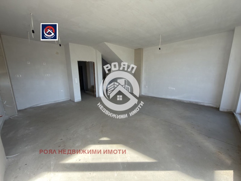 Продава КЪЩА, с. Първенец, област Пловдив, снимка 3 - Къщи - 53111183