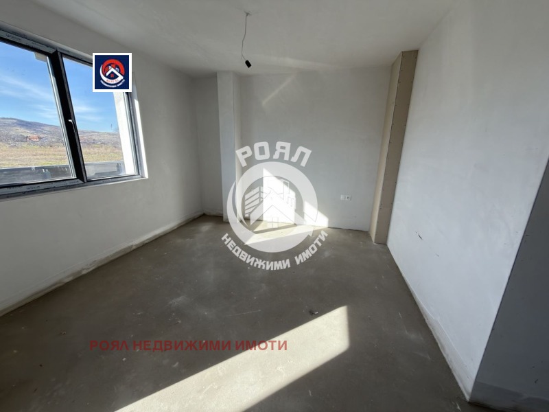 Продава КЪЩА, с. Първенец, област Пловдив, снимка 10 - Къщи - 53111183