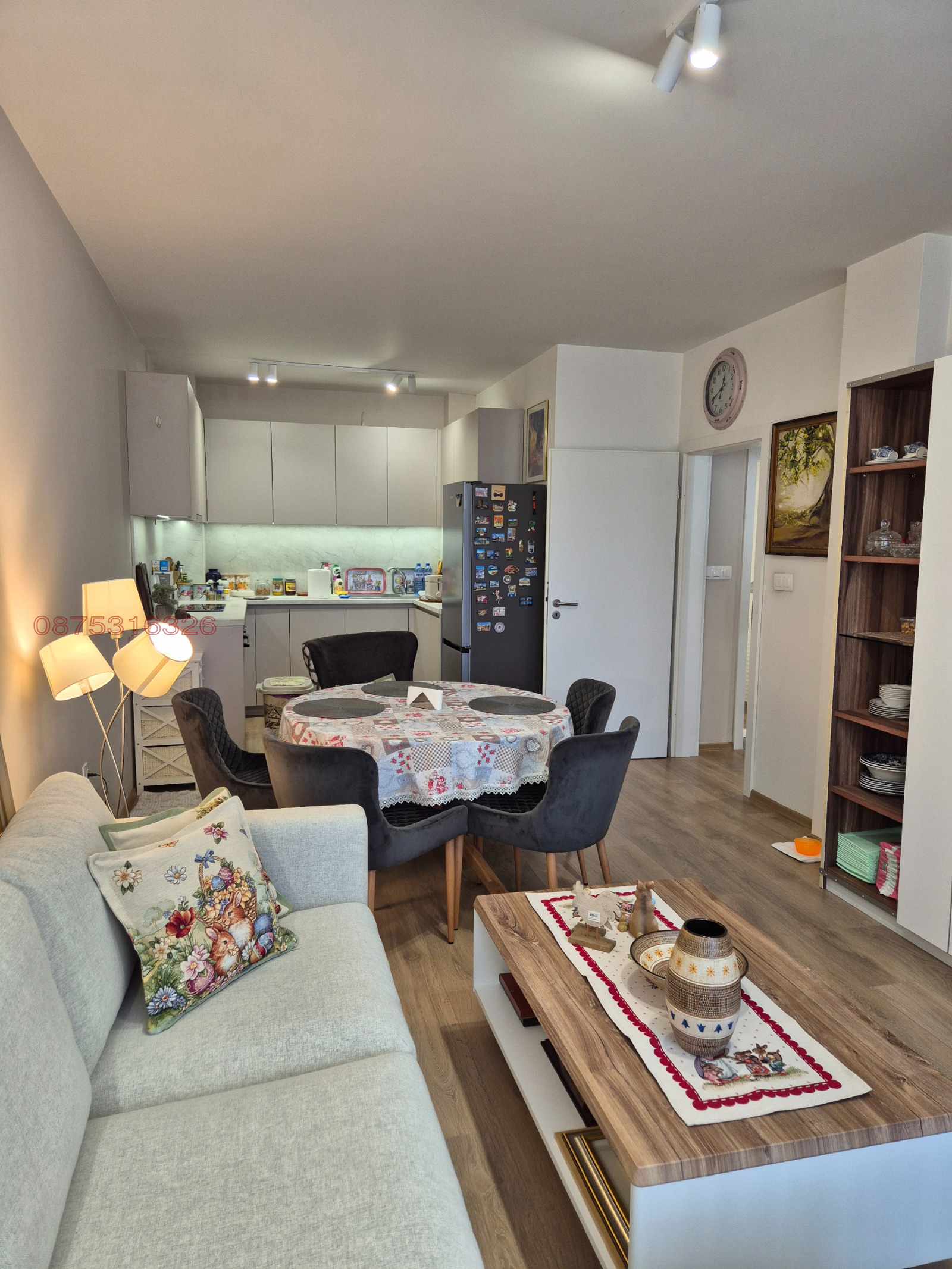 Продава 2-СТАЕН, гр. Пловдив, Център, снимка 3 - Апартаменти - 53830565