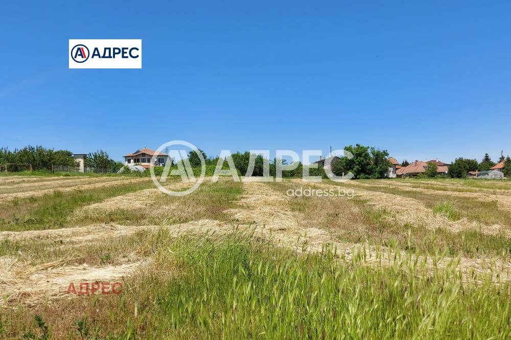 Продава ПАРЦЕЛ, с. Здравец, област Варна