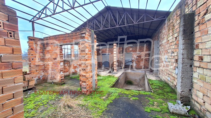 Продава ПРОМ. ПОМЕЩЕНИЕ в област Пловдив, с. Войнягово - 600 кв.м / 290 000 € » 567 190.70 лв., БЪЛГЕРИАН ПРОПЕРТИС