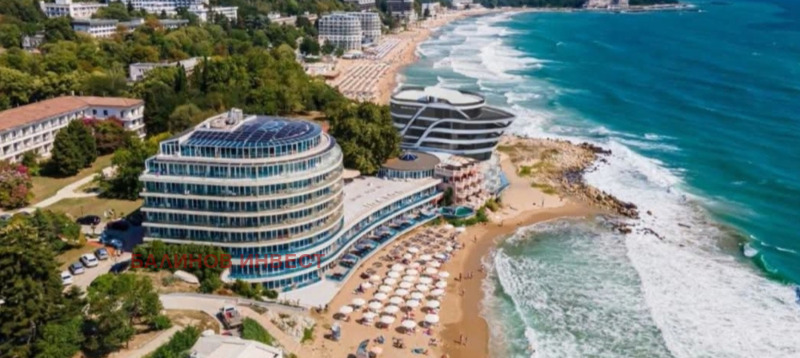 Продается  1 спальня Варна , к.к. Св.Св. Константин и Елена , 50 кв.м | 49494820