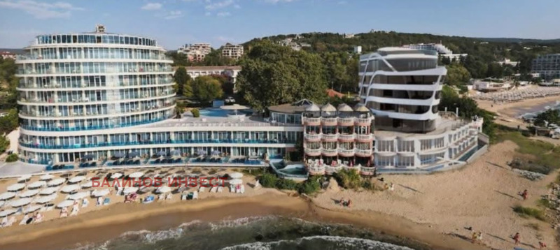 Продается  1 спальня Варна , к.к. Св.Св. Константин и Елена , 50 кв.м | 49494820 - изображение [2]