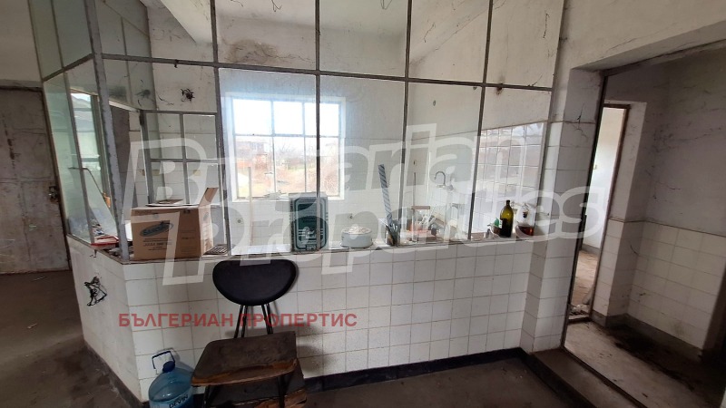 Продава ПРОМ. ПОМЕЩЕНИЕ, с. Войнягово, област Пловдив, снимка 10 - Производствени сгради - 53425551