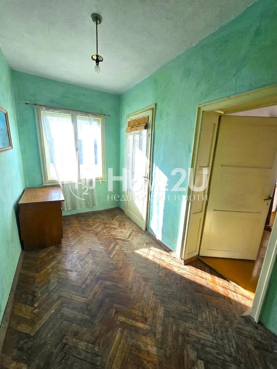 Продава КЪЩА, с. Царевци, област Варна, снимка 5 - Къщи - 53280245